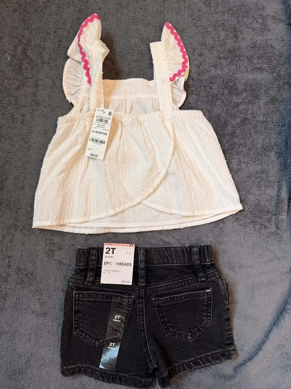 Girl Collection 2-Piece White Ric Rac Ruffle Top and Epic Threads 2T Black Denim
